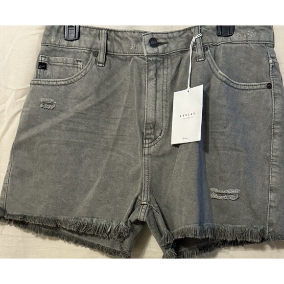 NWT KanCan Olive Green Mini High Rise Cutoff Shorts Size-11/29 - Picture 2 of 13